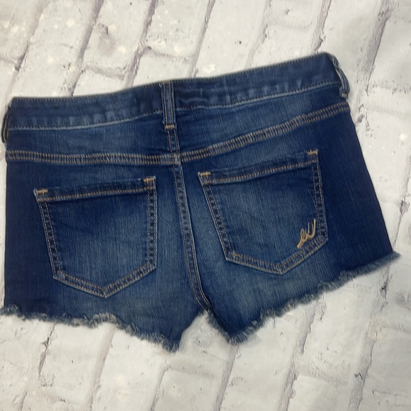 Express Denim Shorts Dark Wash Embroidered Bohemian Cutoff Low-Rise Whiskered - Picture 3 of 11